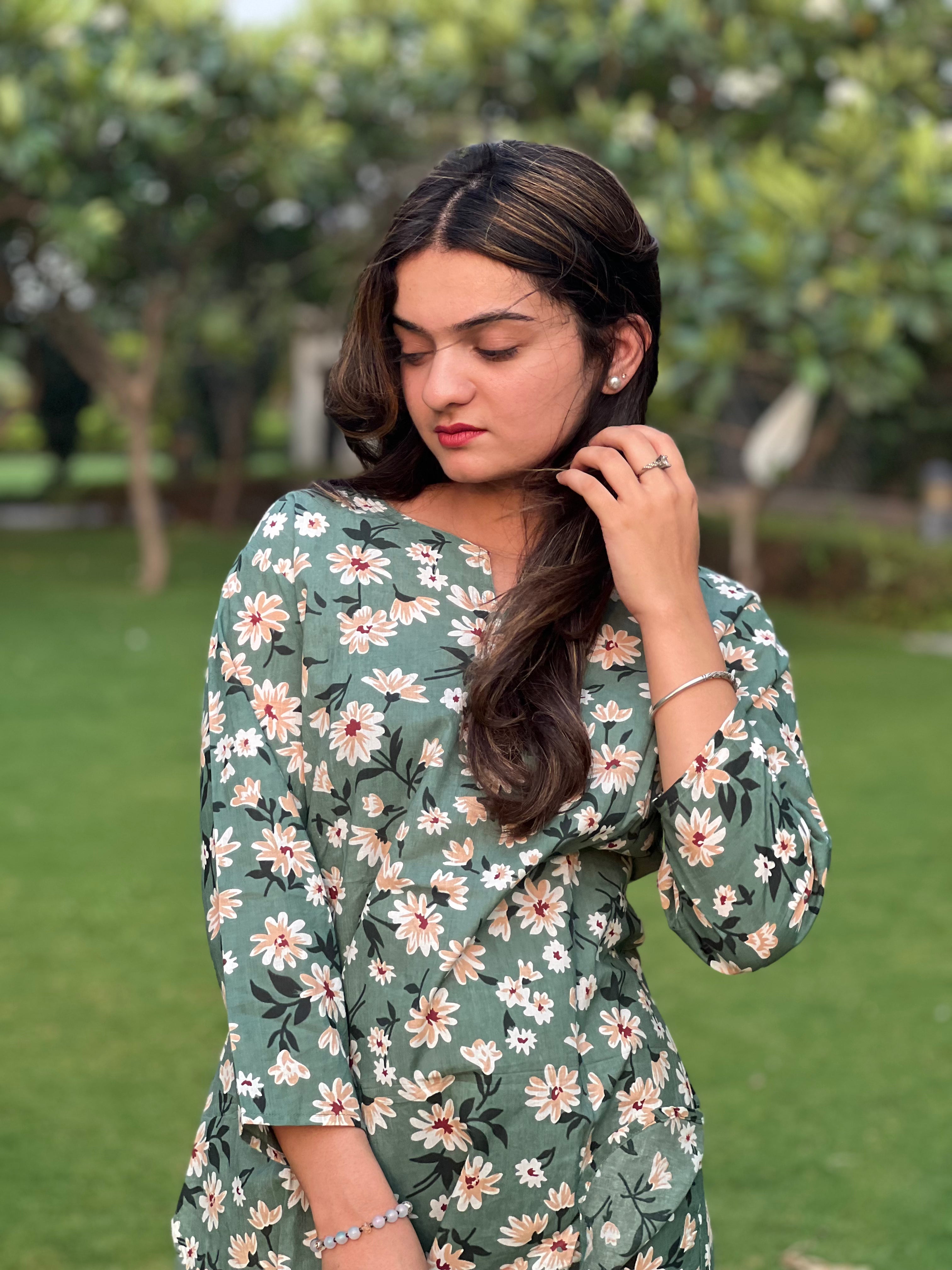 Green Flora - Woman Night & Day Wear